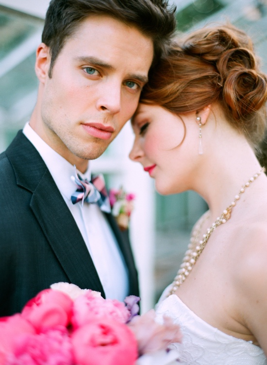 alice-in-wonderland-garden-elopement
