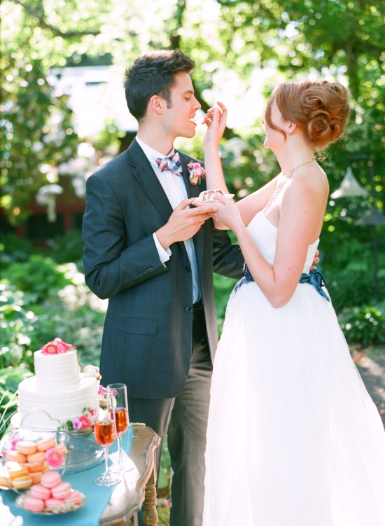 alice-in-wonderland-garden-elopement