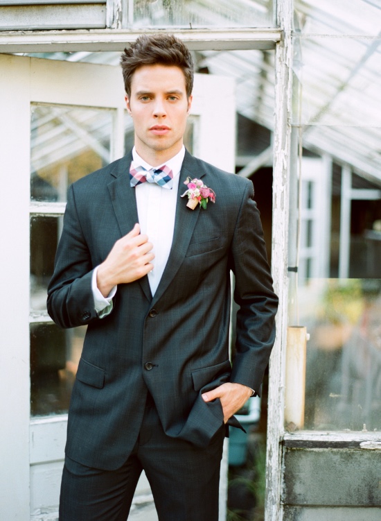 alice-in-wonderland-garden-elopement