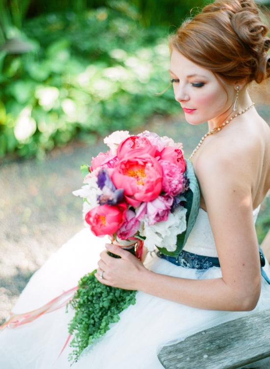 alice-in-wonderland-garden-elopement