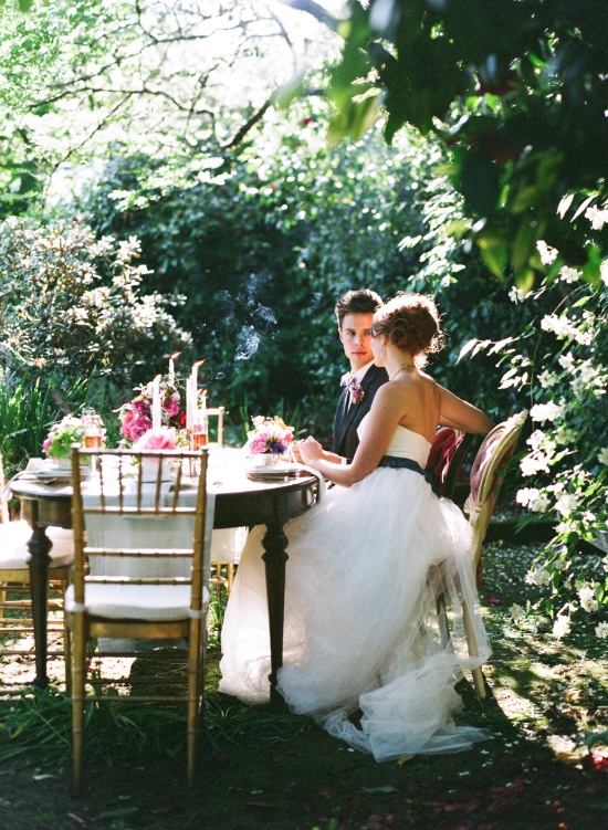 alice-in-wonderland-garden-elopement