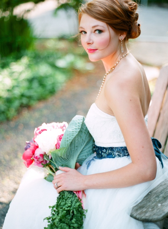 alice-in-wonderland-garden-elopement