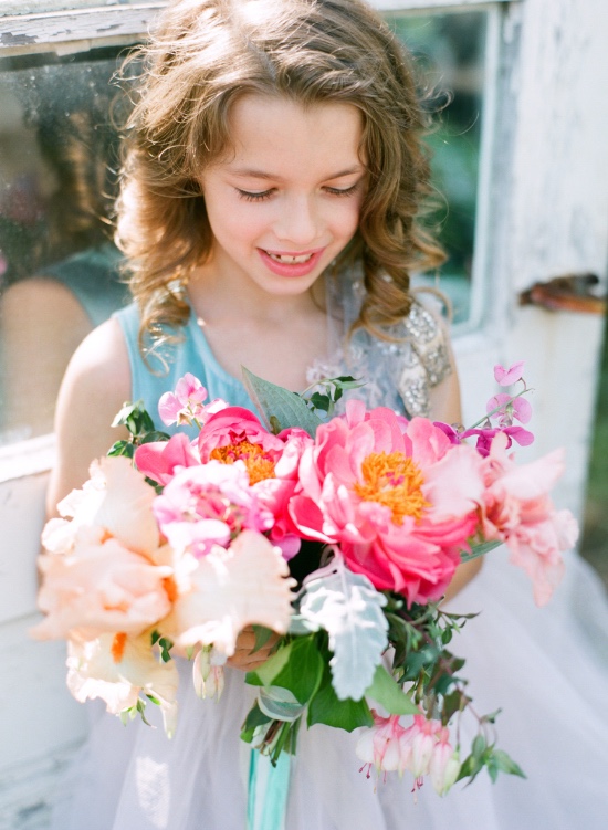 alice-in-wonderland-garden-elopement
