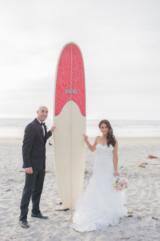 beautiful-pink-beach-wedding