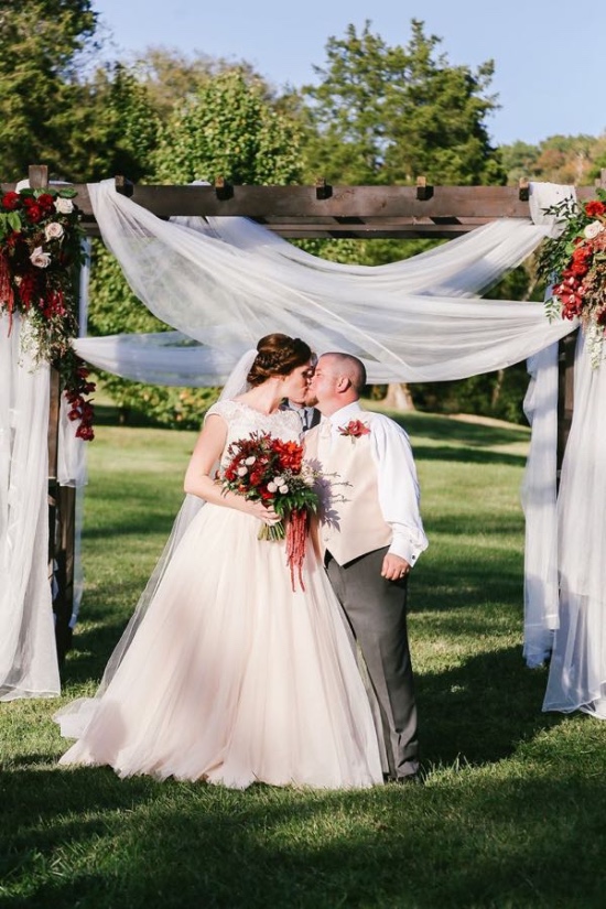 bold-and-elegant-cedarwood-wedding
