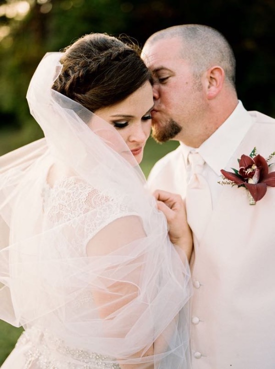 bold-and-elegant-cedarwood-wedding