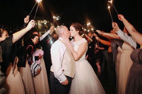 bold-and-elegant-cedarwood-wedding