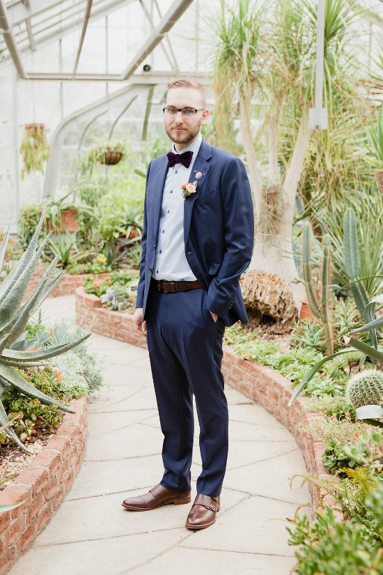 bright-purple-and-navy-wedding