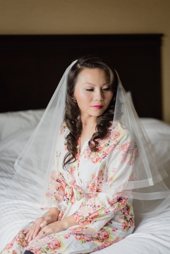 bright-purple-and-navy-wedding