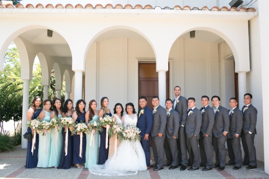 chic-navy-gold-and-peach-wedding