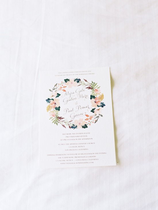 chic-navy-gold-and-peach-wedding