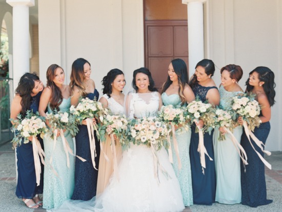 chic-navy-gold-and-peach-wedding