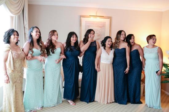 chic-navy-gold-and-peach-wedding