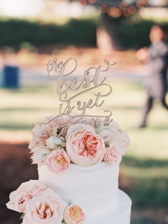 chic-navy-gold-and-peach-wedding