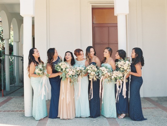 chic-navy-gold-and-peach-wedding