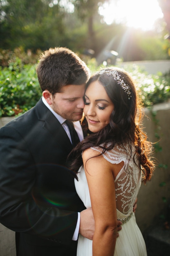 chic-vintage-gold-and-pink-wedding