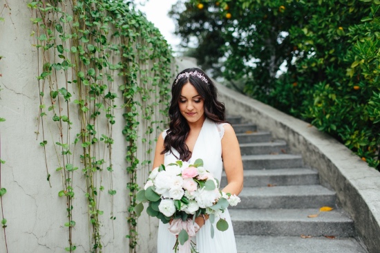 chic-vintage-gold-and-pink-wedding