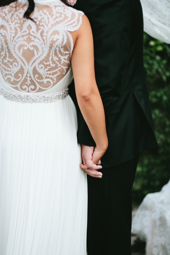 chic-vintage-gold-and-pink-wedding
