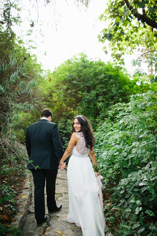 chic-vintage-gold-and-pink-wedding