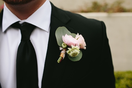 chic-vintage-gold-and-pink-wedding