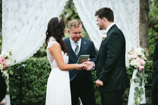 chic-vintage-gold-and-pink-wedding