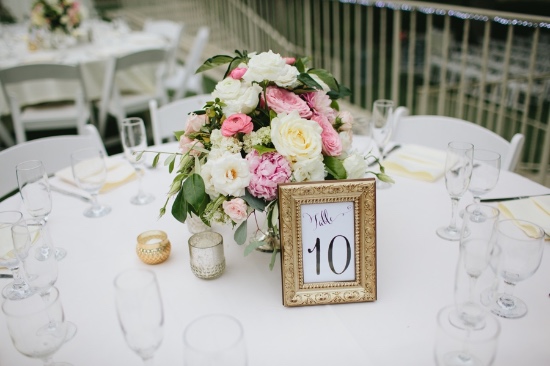chic-vintage-gold-and-pink-wedding