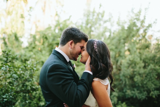 chic-vintage-gold-and-pink-wedding