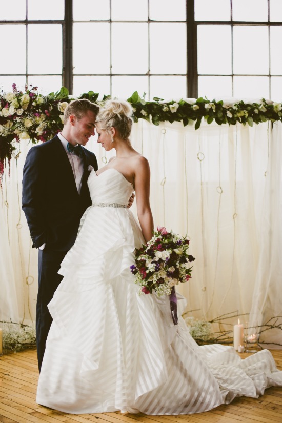 dog-friendly-puppy-love-wedding