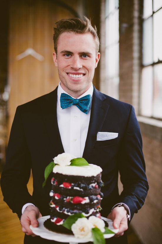 dog-friendly-puppy-love-wedding