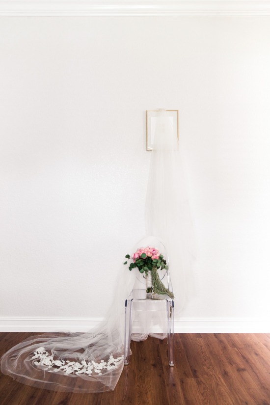 fairytale-pink-and-gold-wedding