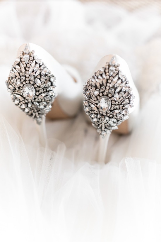 fairytale-pink-and-gold-wedding
