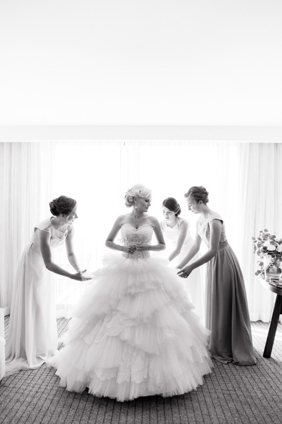 fairytale-pink-and-gold-wedding