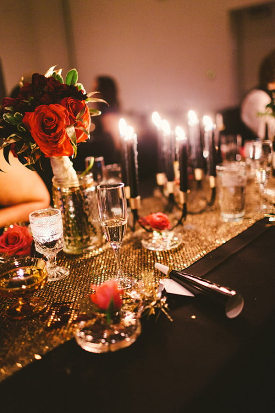 gold and black table @weddingchicks