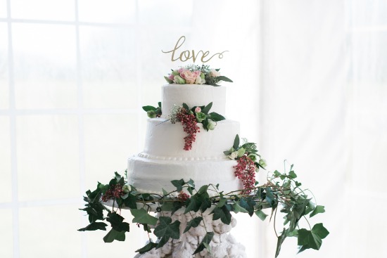 grey-and-pink-shabby-chic-wedding