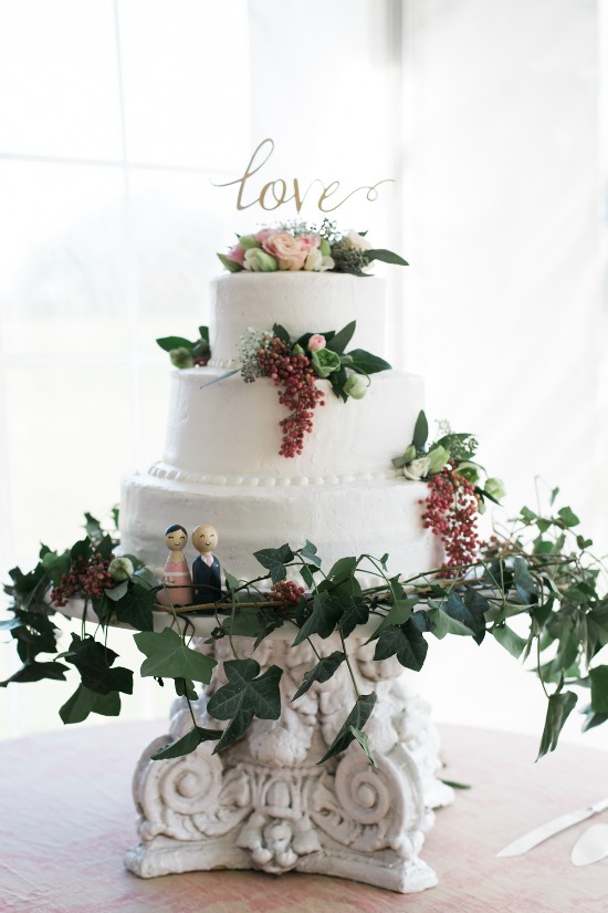 grey-and-pink-shabby-chic-wedding