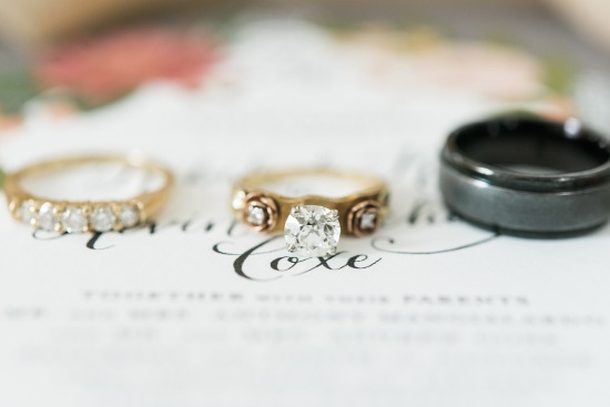 grey-and-pink-shabby-chic-wedding