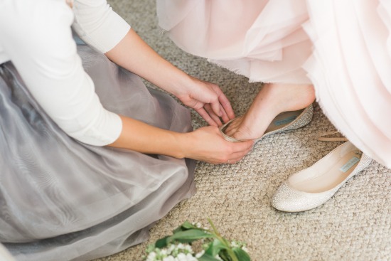 grey-and-pink-shabby-chic-wedding