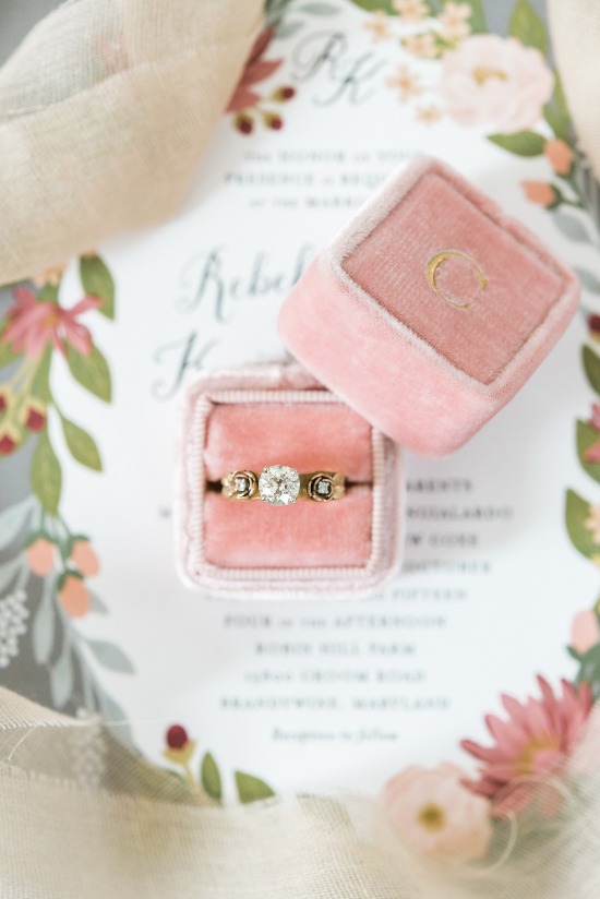 grey-and-pink-shabby-chic-wedding