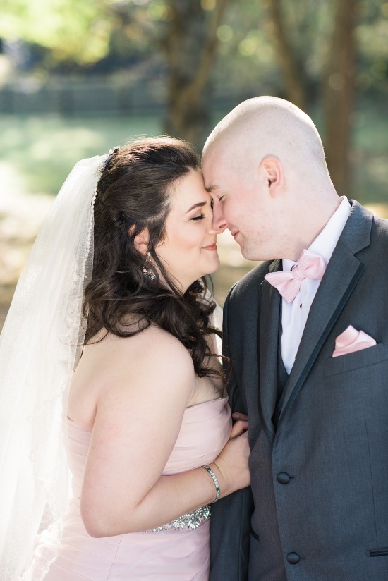 grey-and-pink-shabby-chic-wedding