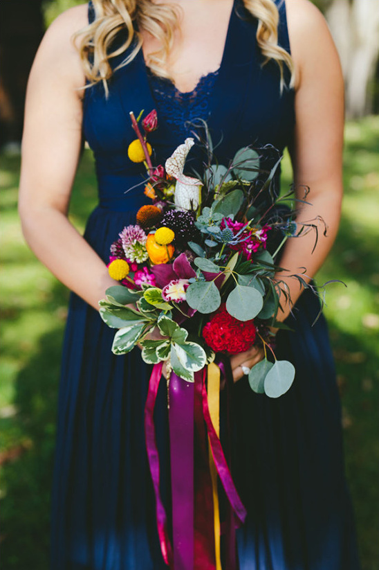 organic bridesmaid bouquet @weddingchicks