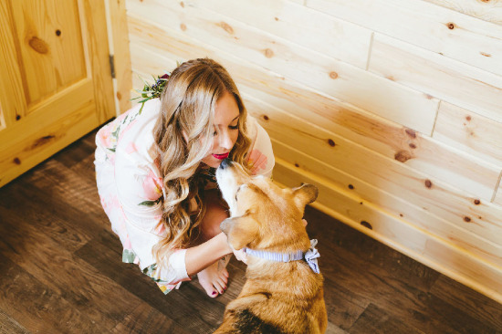 lodge-wedding-in-fall