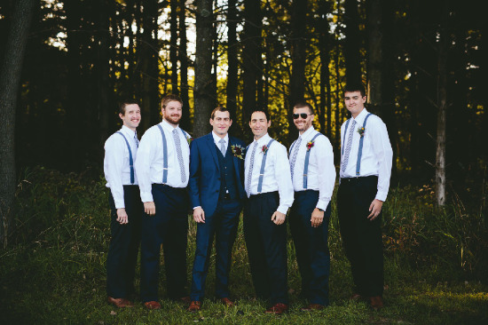 lodge-wedding-in-fall