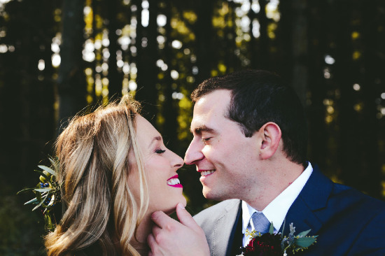 lodge-wedding-in-fall