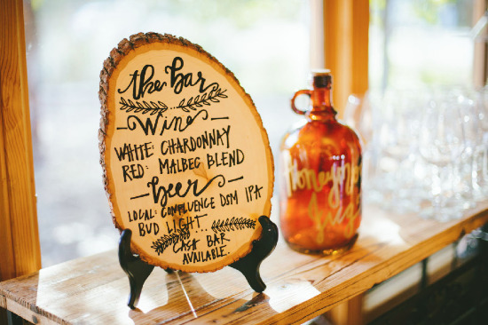 lodge-wedding-in-fall