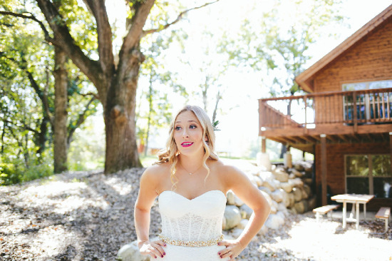 lodge-wedding-in-fall