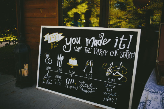 lodge-wedding-in-fall