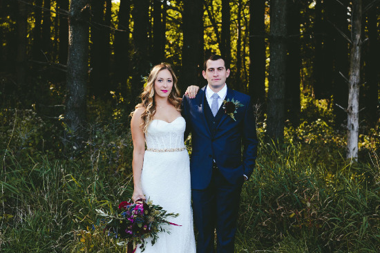 lodge-wedding-in-fall