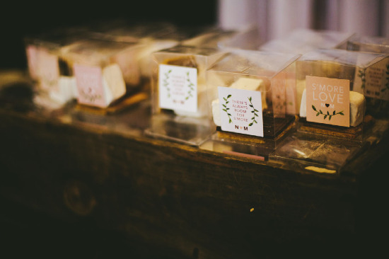 lodge-wedding-in-fall