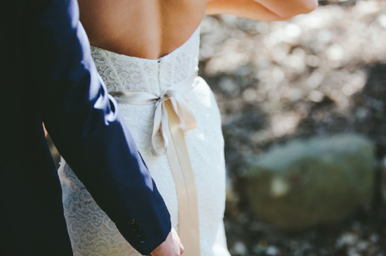 lodge-wedding-in-fall