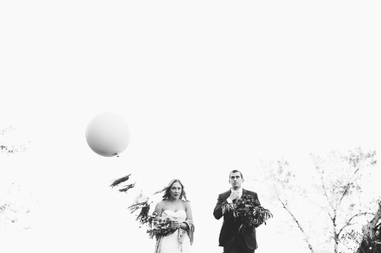 lodge-wedding-in-fall
